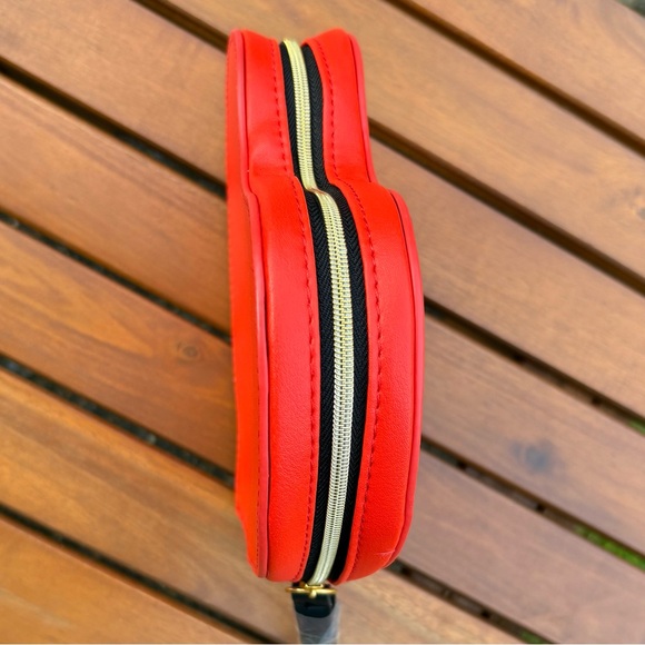 SKINCARE BUNDLE - Includes 6 items - Picture 4 of 6